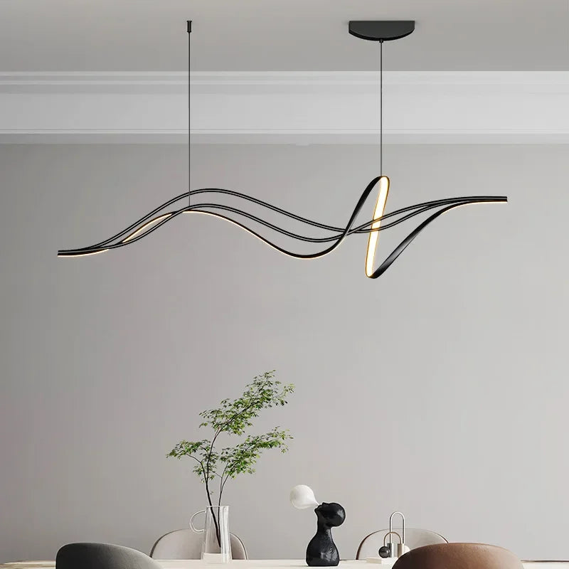 Stropná elegantná lampa Alnilam