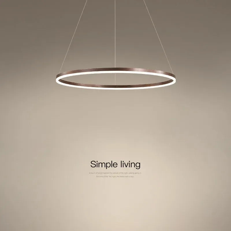 Stropná lampa Algol