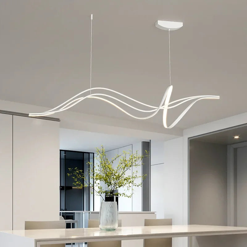 Stropná elegantná lampa Alnilam