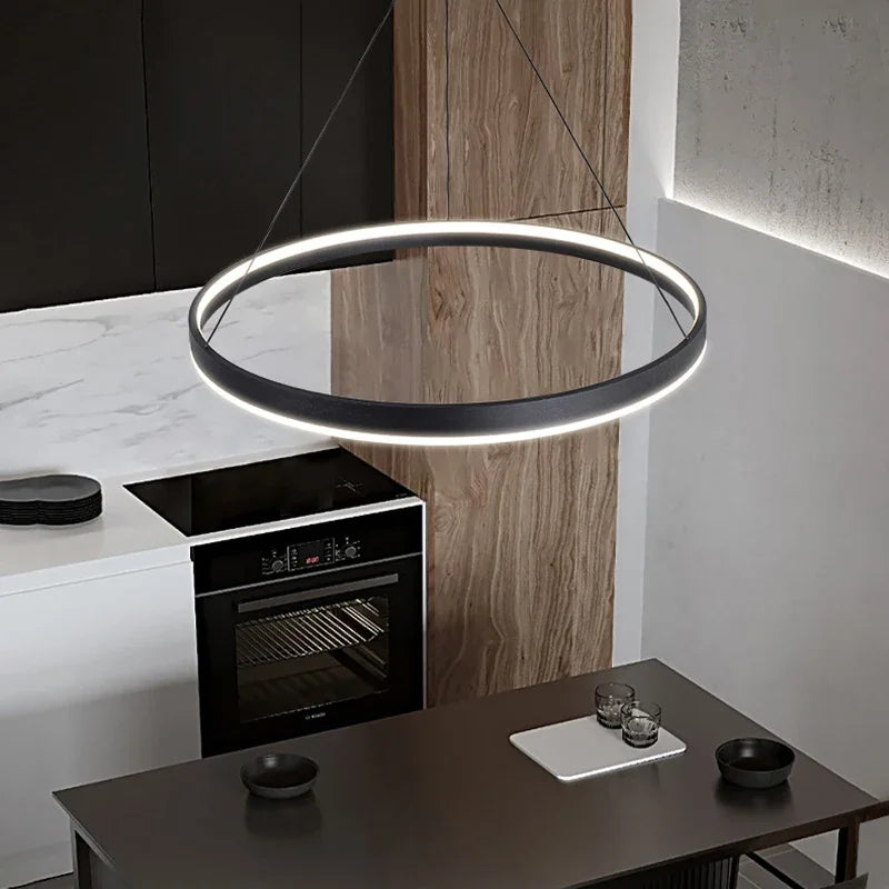 Stropná kruhová lampa Crux