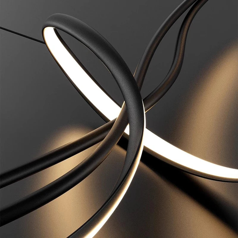 Stropná elegantná lampa Alnilam