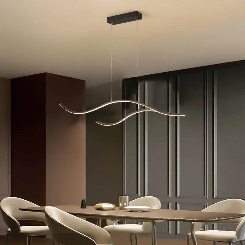 Stropná lampa Hamal