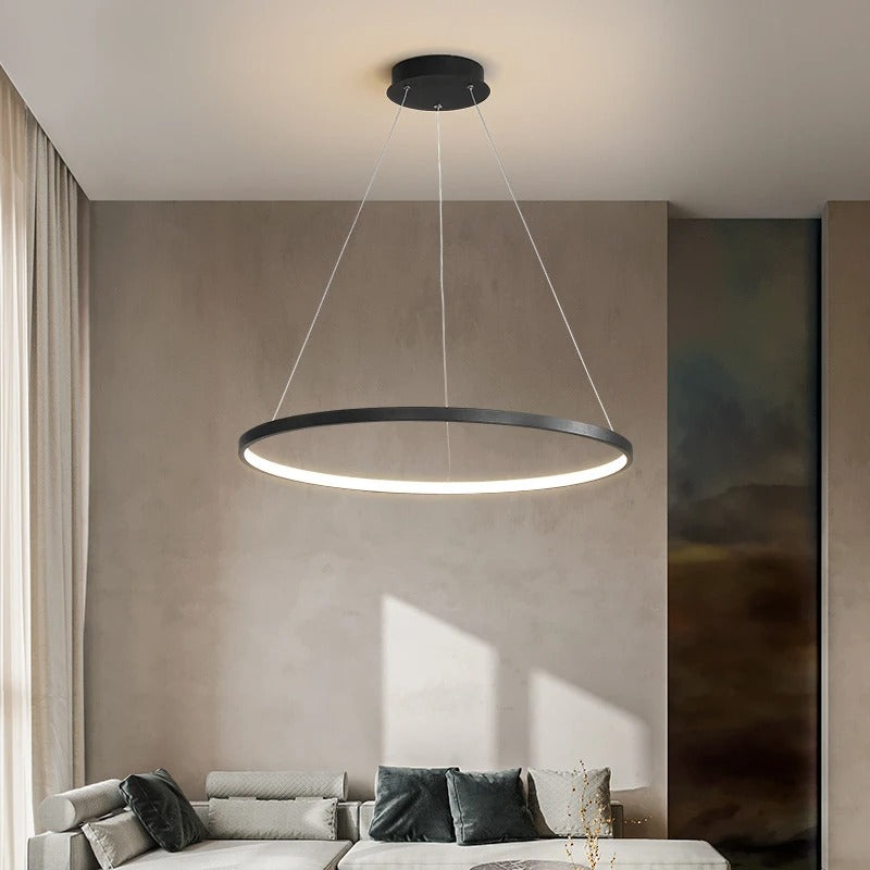Moderná kruhová lampa