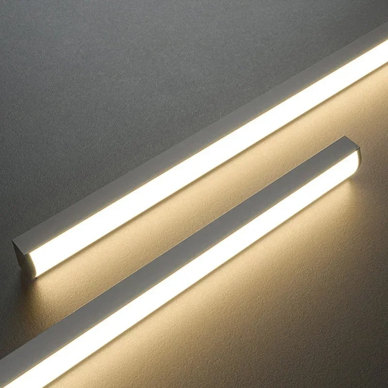 Moderná dvojramenná lampa