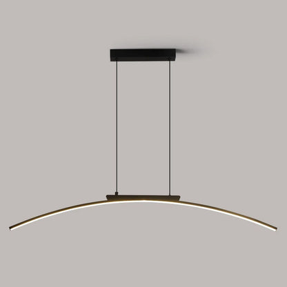 Moderná lampa v tvare poloblúku